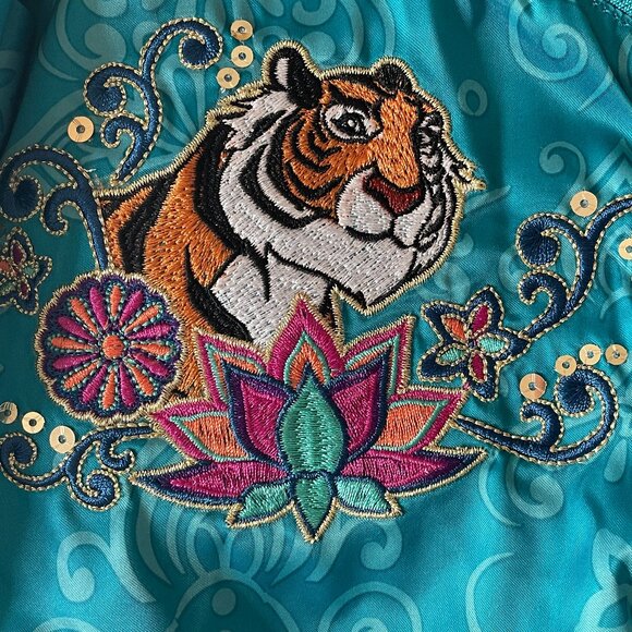 Disney Size 13, Rajah, from Aladdin, “Jasmine” Bomber Jacket, KIDS. - Picture 3 of 9